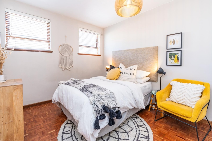 To Let 2 Bedroom Property for Rent in Green Point Western Cape